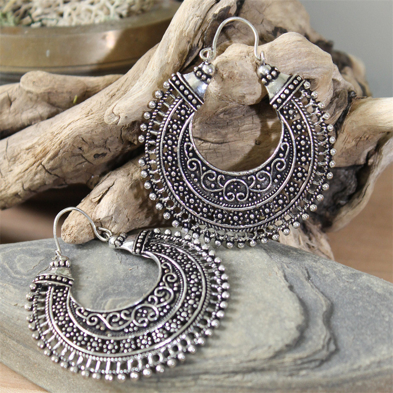 DIY 액세서리 새로운 보헤미안 스타일의 속이 빈 각인 - Ethnic Fashion Accessories 리뷰 및 가격