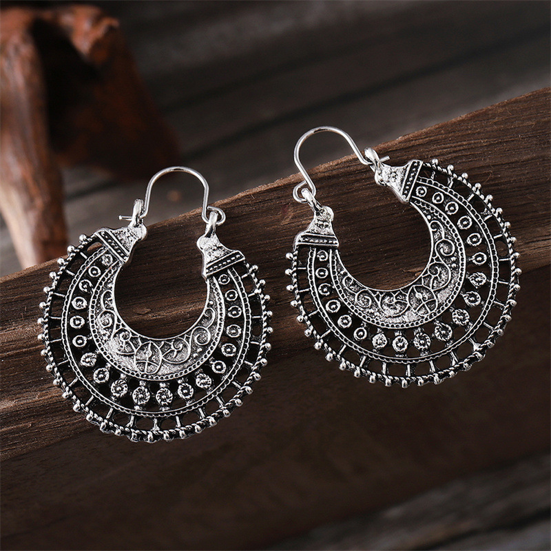 DIY 액세서리 새로운 보헤미안 스타일의 속이 빈 각인 - Ethnic Fashion Accessories 리뷰 및 가격