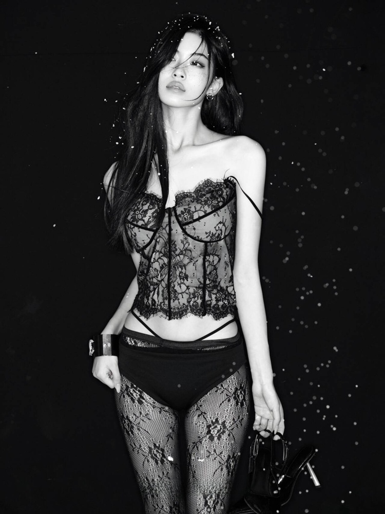 2026 새로운 유행 블랙 레이스 초상화 섹시한 여성  - Ethnic Fashion Photography 리뷰 및 가격